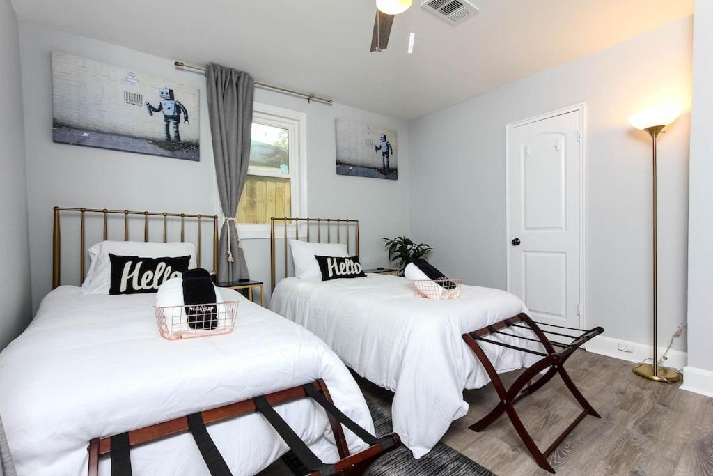 West End Bungalow Perfect To Work, Play, & Escape Atlanta Kültér fotó